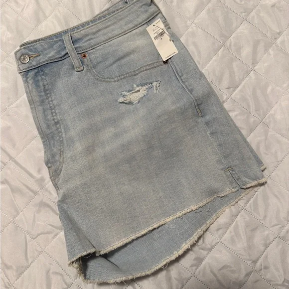 Women’s High-Rise OG Straight Denim Shorts - NWT! - Picture 7 of 9